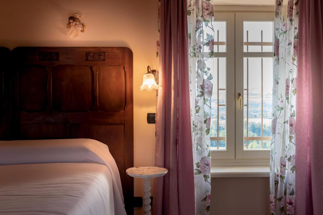 Agriturismo San Martino Clavesana Eksteriør billede