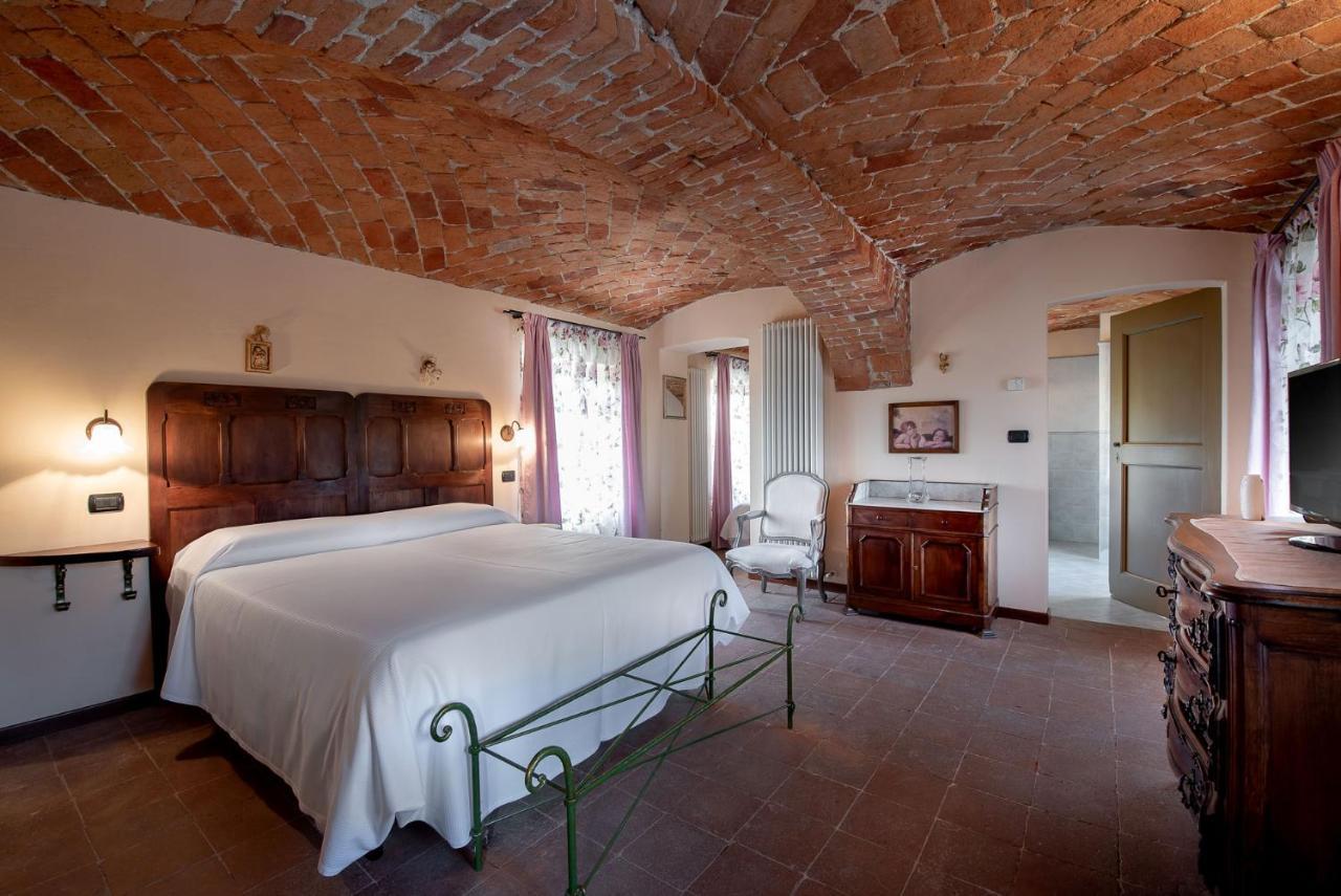 Agriturismo San Martino Clavesana Eksteriør billede