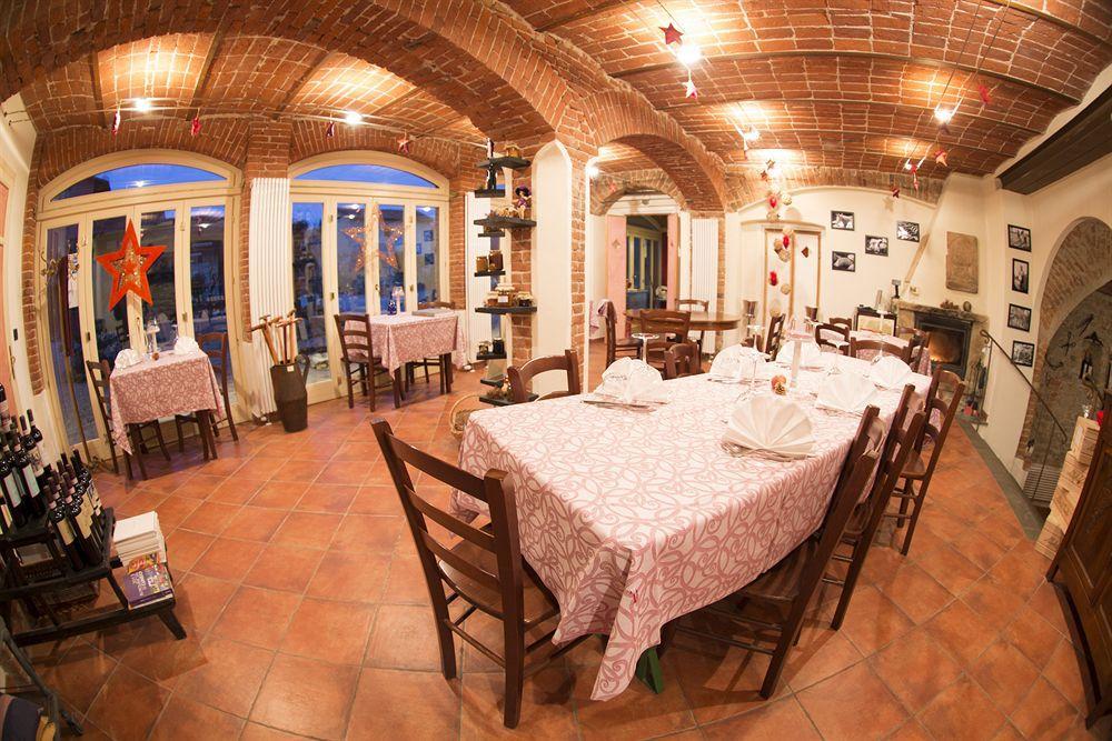 Agriturismo San Martino Clavesana Eksteriør billede