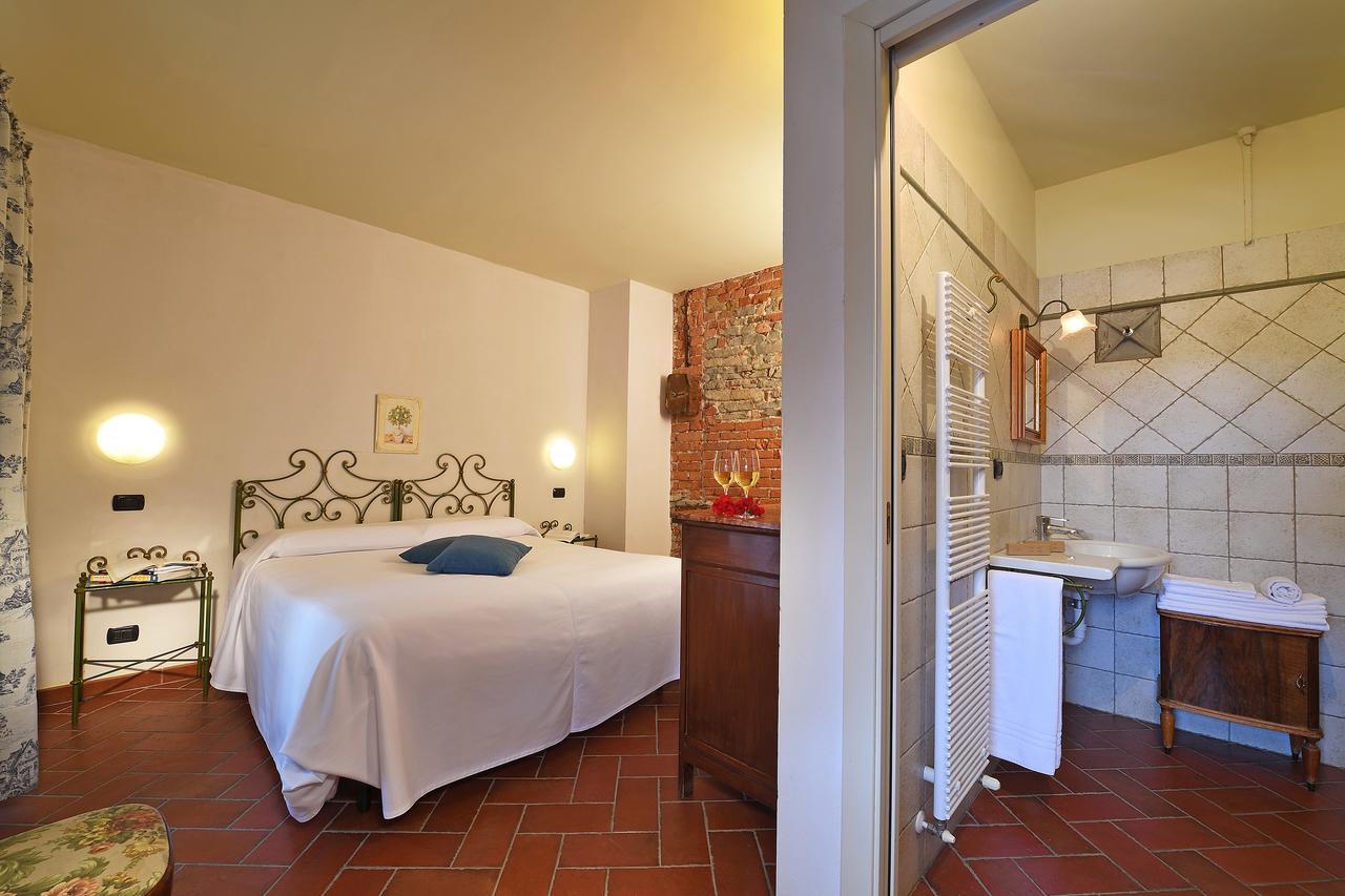Agriturismo San Martino Clavesana Eksteriør billede